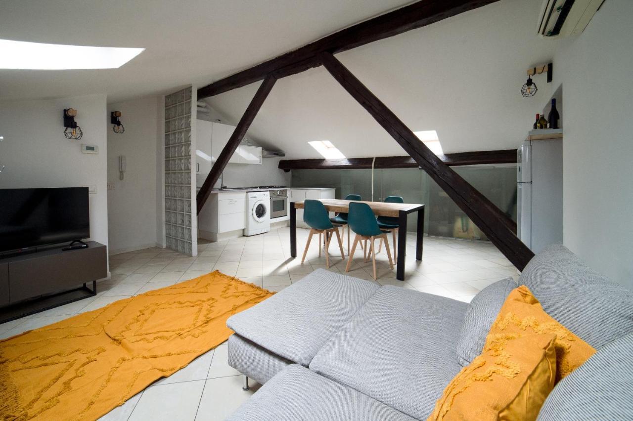 Hbhall Navigli 30 Apartment Milan Exterior photo